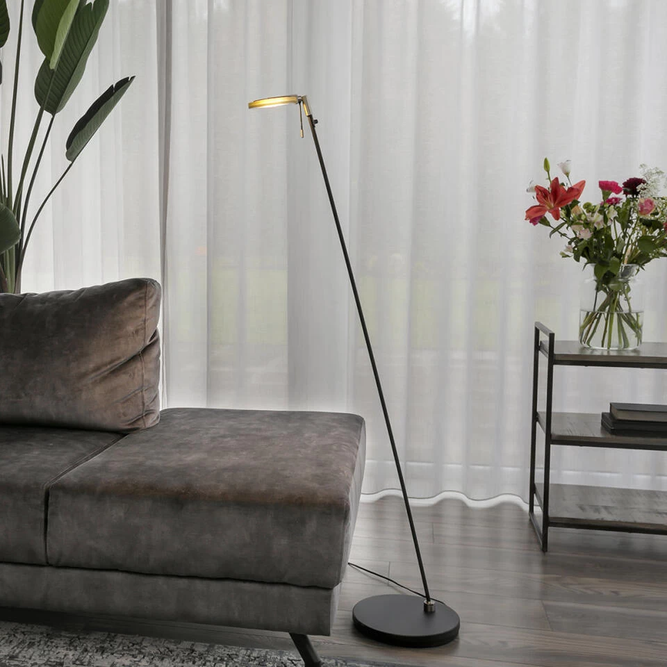 Steinhauer Vloerlamp Turound - 1 Lichts - 48x126 Cm - Zwart 5 Steinhauer Vloerlamp Turound - 1 Lichts - 48x126 Cm - Zwart - Afbeelding 3