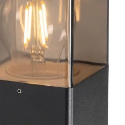 QAZQA Moderne Buiten Wandlamp Zwart IP44 Met Smoke Glas - Denmark -Beroemde Verlichtings Winkel 1000045891 0103