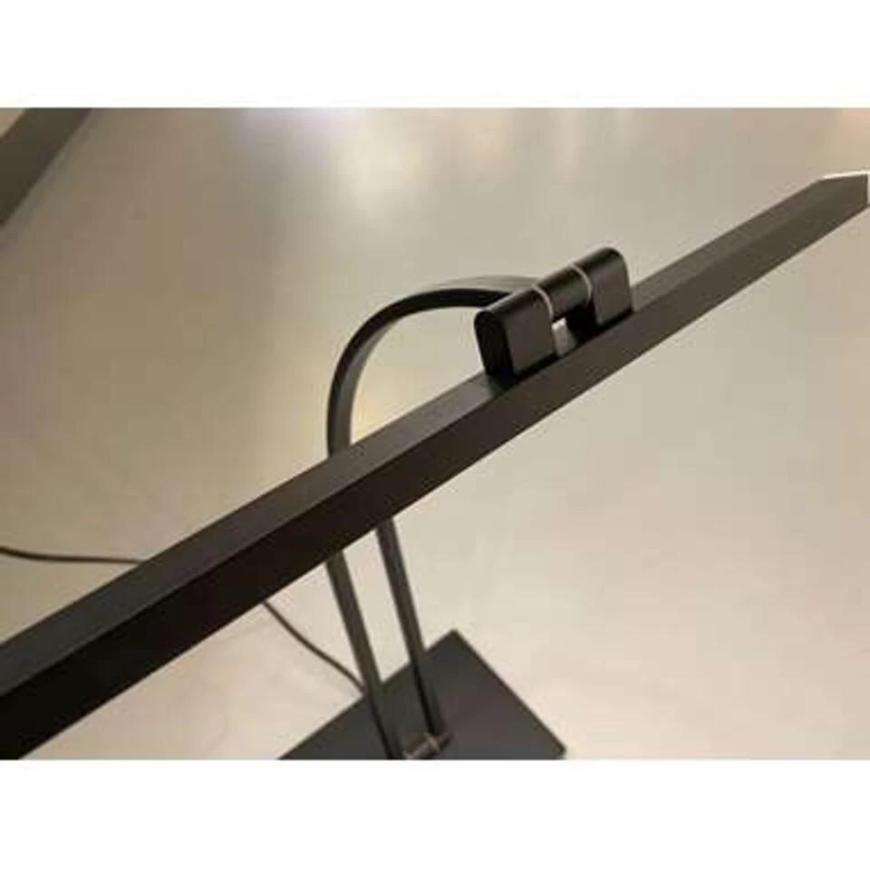 Freelight Tafellamp Matisse - H 48 Cm B 34 Cm - Zwart 6 Freelight Tafellamp Matisse - H 48 Cm B 34 Cm - Zwart - Afbeelding 4